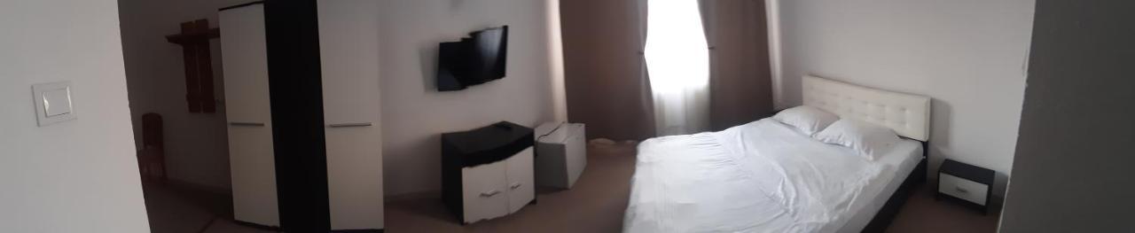 Casablanca Hostel Craiova Luaran gambar