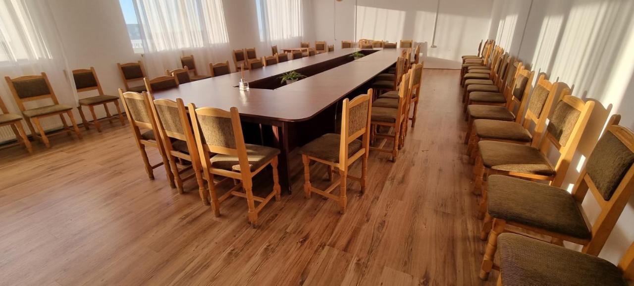 Casablanca Hostel Craiova Luaran gambar