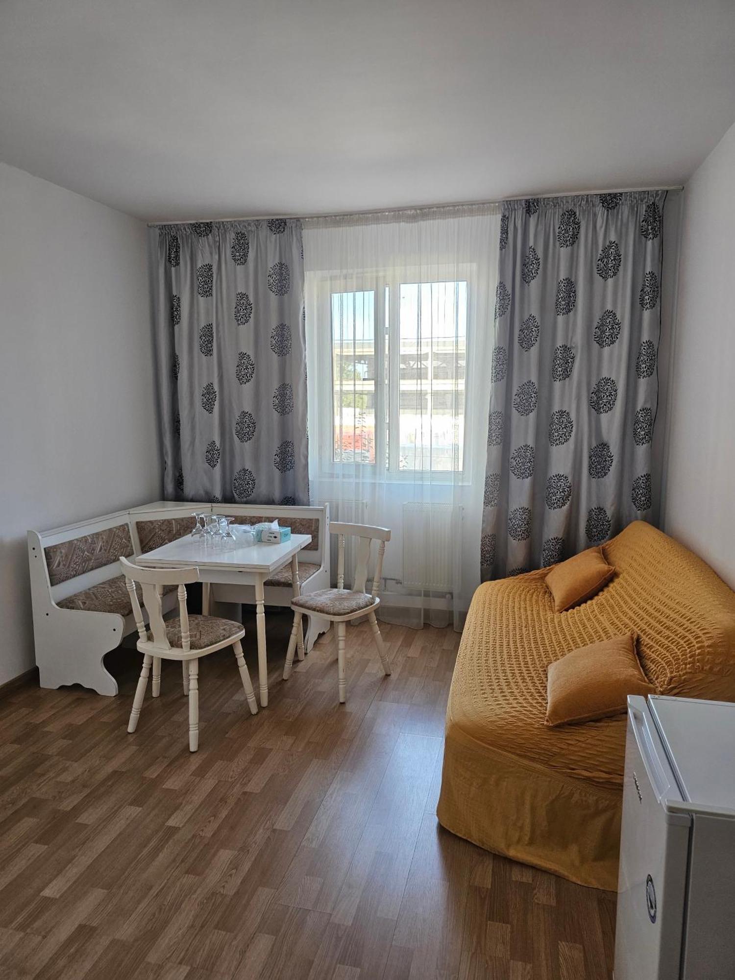 Casablanca Hostel Craiova Luaran gambar