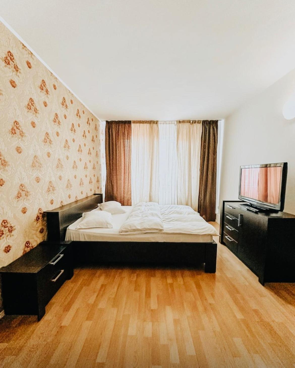 Casablanca Hostel Craiova Luaran gambar